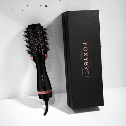 Blowout Dryer Brush and Packaging