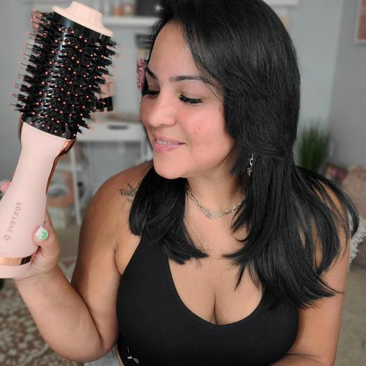 Blush Blowout Dryer Brush
